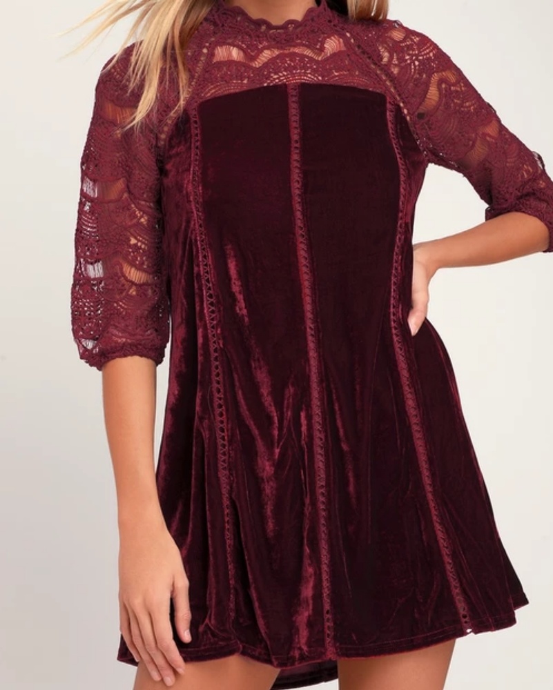 Lulu's Burgundy Velvet and Lace Winter Holiday Christmas Dress -L